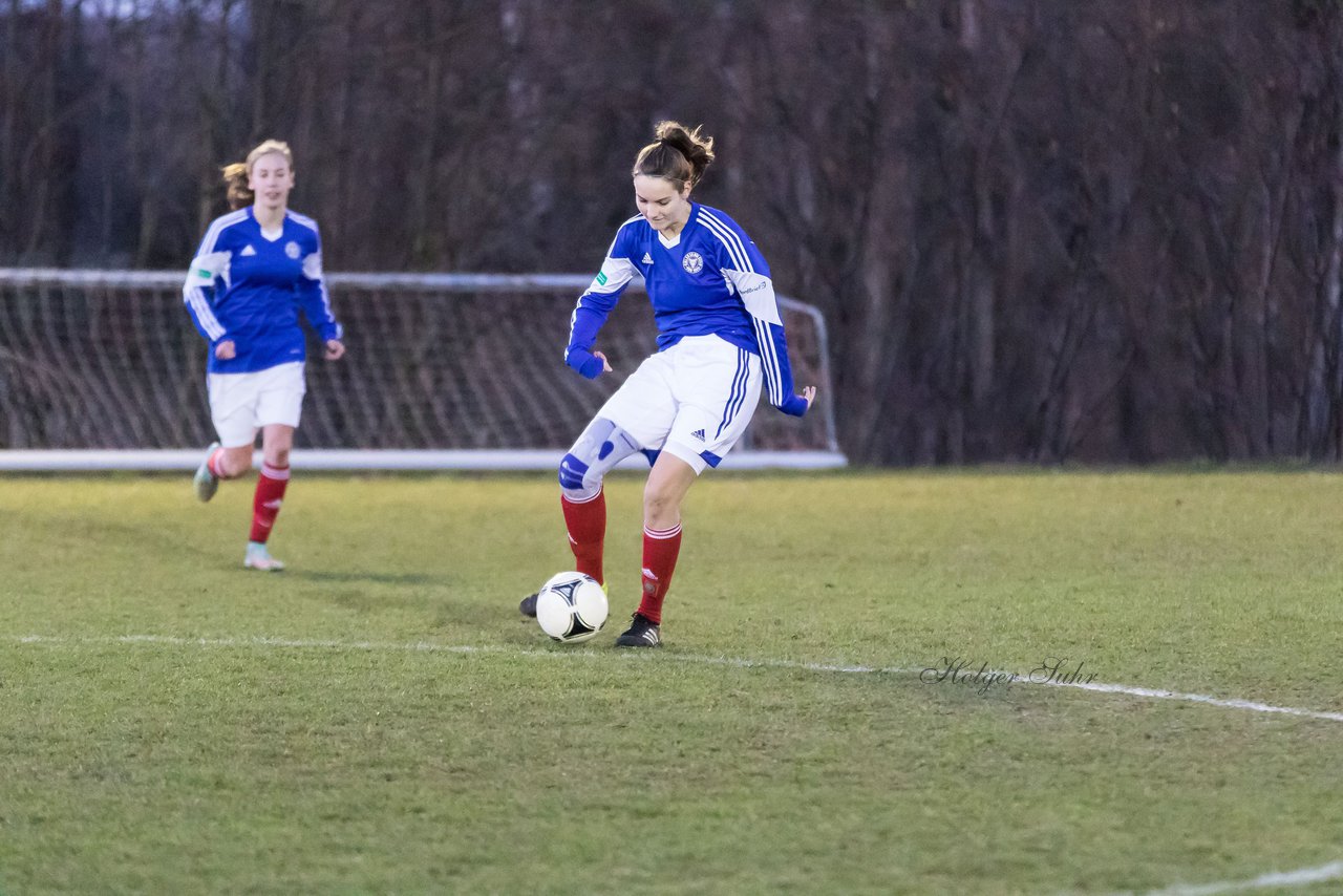 Bild 87 - wBJ Krummesser SV - Holstein Kiel : Ergebnis: 0:3